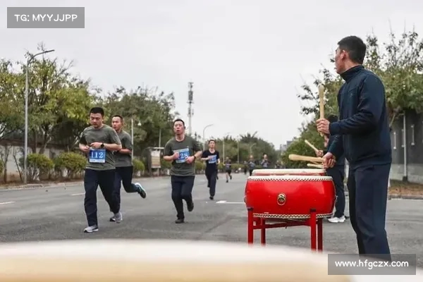 轮番上阵 多彩非遗助力揭阳马拉松 文化与体育交织点燃激情 轮番上阵 多彩非遗助力揭阳马拉松 文化与体育交织点燃激情